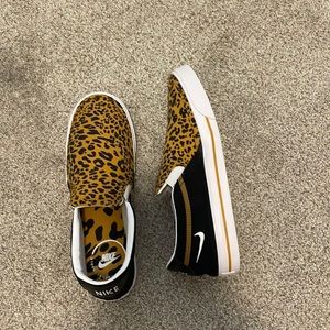 Court Legacy Slip On Sneaker (Leopard)